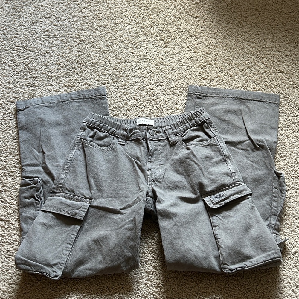 PacSun Sage Grey Cargo Pants/Short